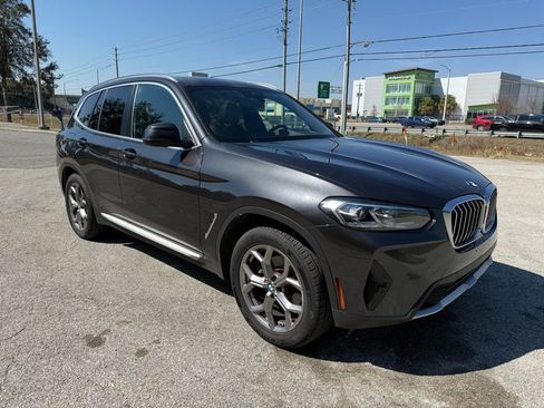 Used 2024 BMW X3 xDrive30i image 3