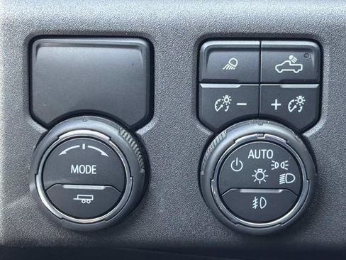 Used 2023 Chevrolet Silverado 1500 RST w/ Rally Edition image 30