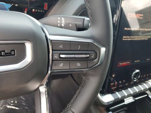 New 2026 GMC Yukon Denali w/ Denali Reserve Package AWD/4WD image 27