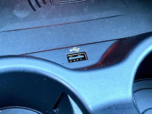 Certified 2023 BMW 540i w/ Premium Package image 35