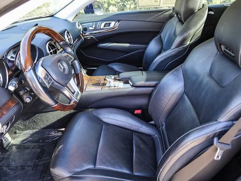 Used 2013 Mercedes-Benz SL 550 image 17
