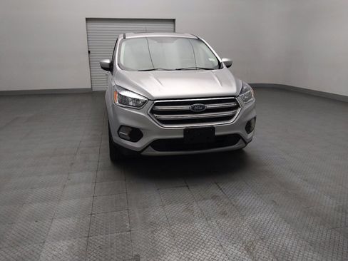 Used 2017 Ford Escape SE FWD image 14