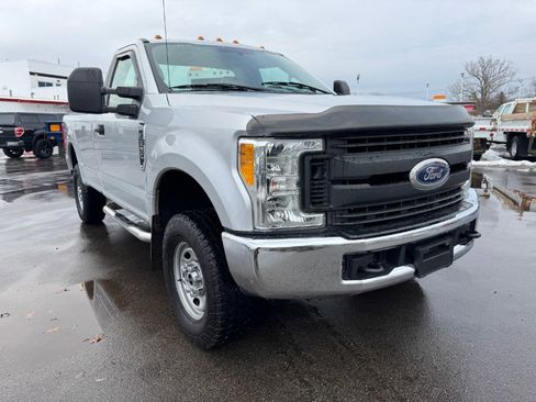 Used 2017 Ford F250 XL w/ XL Value Package image 7