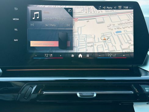 New 2026 BMW X1 xDrive28i w/ Technology Package AWD/4WD image 32
