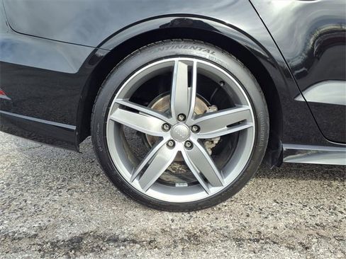 Used 2018 Audi A3 2.0T Premium Plus w/ Premium Plus Package image 33