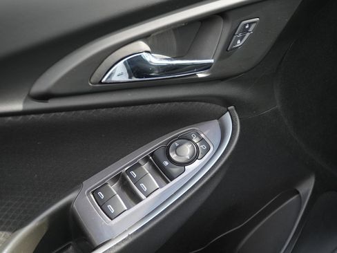 Used 2025 Chevrolet Malibu RS FWD image 10