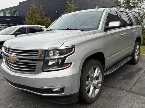 Used 2018 Chevrolet Tahoe Premier image 3