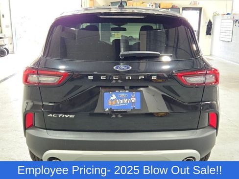 New 2025 Ford Escape Active w/ Cold Weather Package FWD image 15