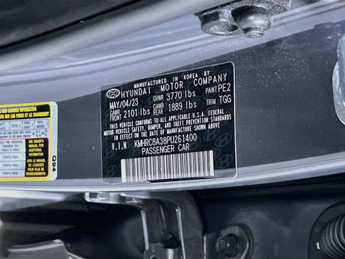 Used 2023 Hyundai Venue SEL FWD image 30