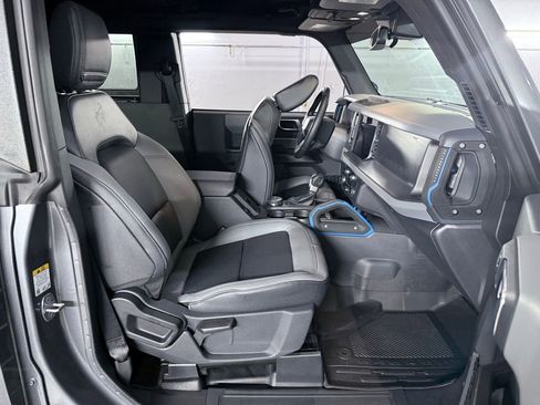 Used 2024 Ford Bronco Black Diamond image 26