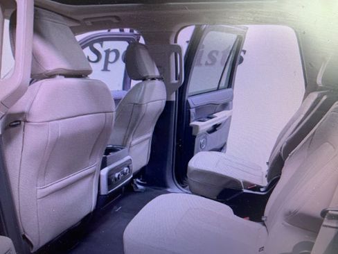 Used 2024 Ford Expedition Max Limited image 21