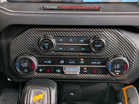 Certified 2024 Ford Bronco Badlands AWD/4WD image 34