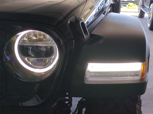 New 2025 Jeep Wrangler Willys image 10