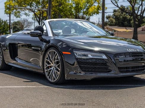 Used 2014 Audi R8 V10 w/ Full Leather Package AWD/4WD image 12