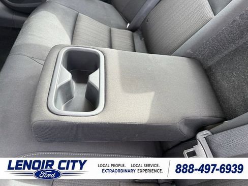 Used 2024 Nissan Altima 2.5 SV FWD image 14