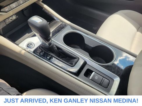 Certified 2023 Nissan Altima 2.5 SV AWD/4WD image 11