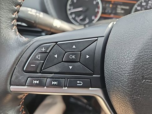 Used 2023 Nissan Sentra SR image 12