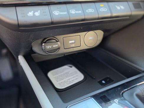 New 2026 Hyundai Elantra Limited FWD image 29