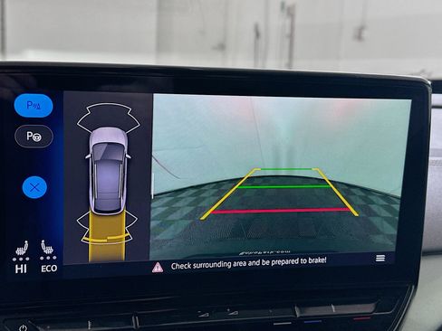 Used 2023 Volkswagen ID.4 Pro S image 23