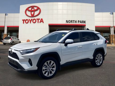Certified 2025 Toyota RAV4 XLE Premium FWD image 1
