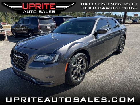 Used 2016 Chrysler 300 S image 1