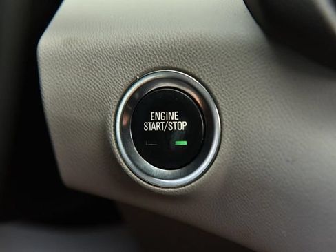 Used 2022 GMC Terrain SLT w/ Tech Package FWD image 23