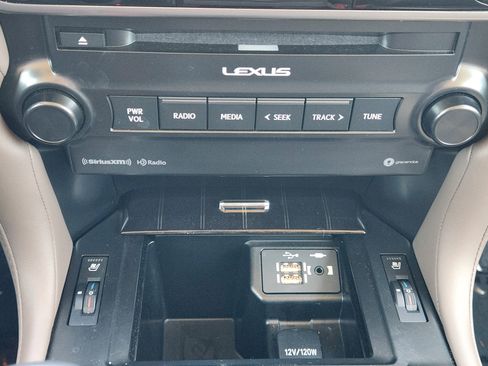 Used 2022 Lexus GX 460 Premium image 22