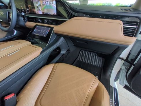 Used 2026 INFINITI QX80 Luxe w/ Cargo Package RWD image 27