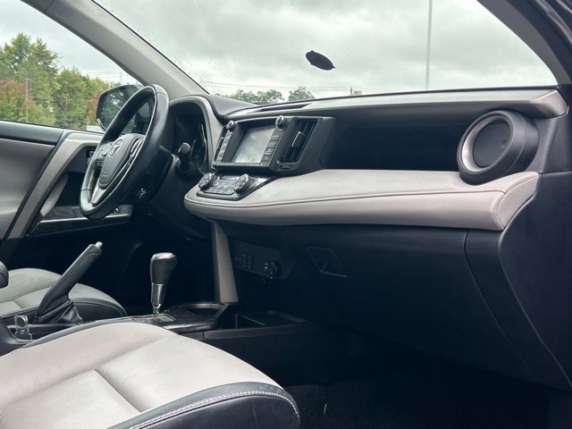 Used 2017 Toyota RAV4 Platinum w/ All Weather Liner Package AWD/4WD image 26