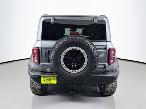 Used 2023 Ford Bronco Badlands w/ Sasquatch Package AWD/4WD image 7