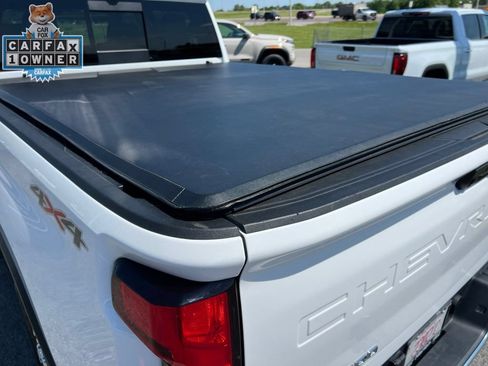 Used 2025 Chevrolet Silverado 2500 LTZ w/ LTZ Plus Package AWD/4WD image 8