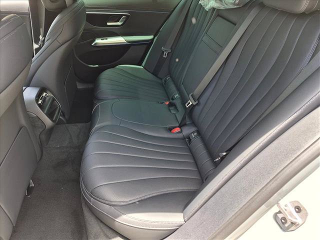 New 2026 Mercedes-Benz E 350 4MATIC Sedan image 15