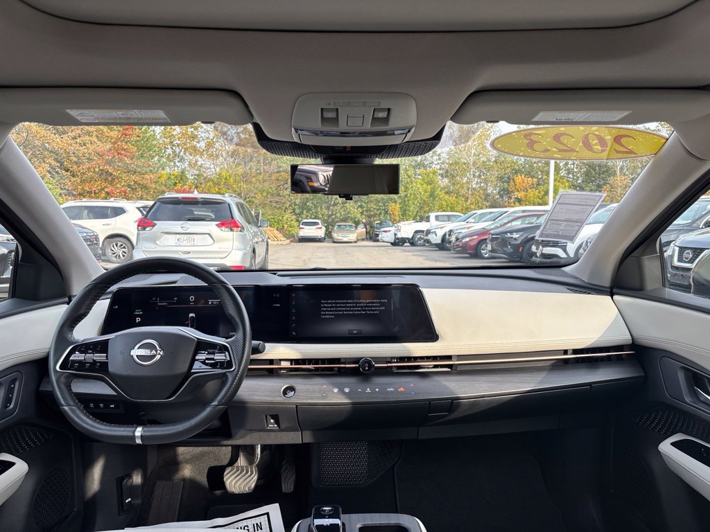 Certified 2023 Nissan Ariya AWD image 15