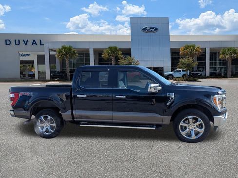 Used 2022 Ford F150 Lariat image 3