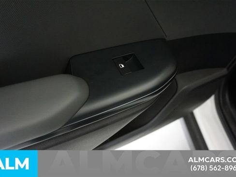 Used 2025 Kia K4 FWD image 46
