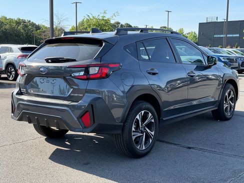 Used 2024 Subaru Crosstrek 2.0i Premium AWD/4WD image 4