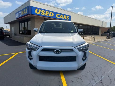 Used 2024 Toyota 4Runner SR5 Premium w/ Moonroof Package image 3