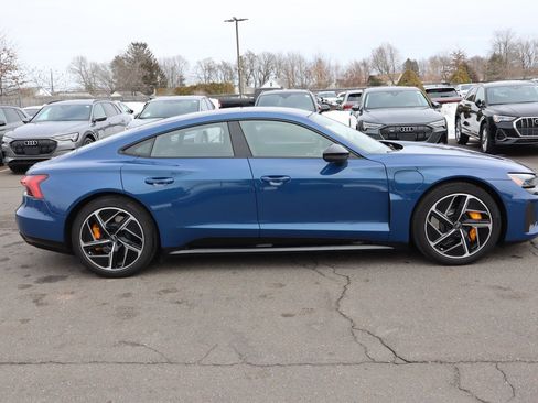 Used 2024 Audi RS e-tron GT image 4