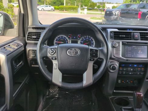 Used 2018 Toyota 4Runner Limited RWD image 15