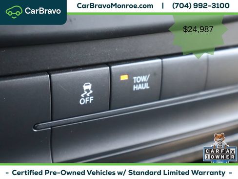 Used 2022 RAM 1500 Tradesman w/ Chrome Appearance Group AWD/4WD image 34