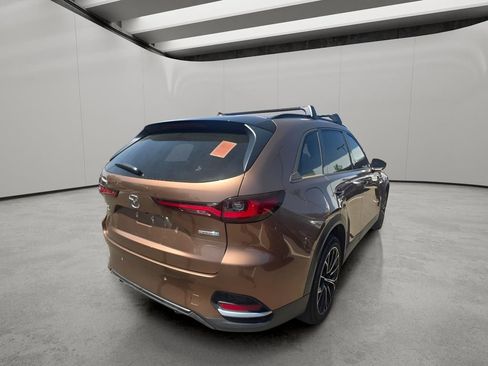 Used 2025 MAZDA CX-70 Plug-In Hybrid w/ Premium Pkg AWD/4WD image 10