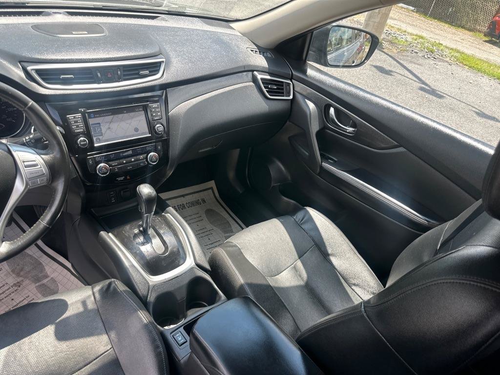 Used 2016 Nissan Rogue SL AWD/4WD image 26