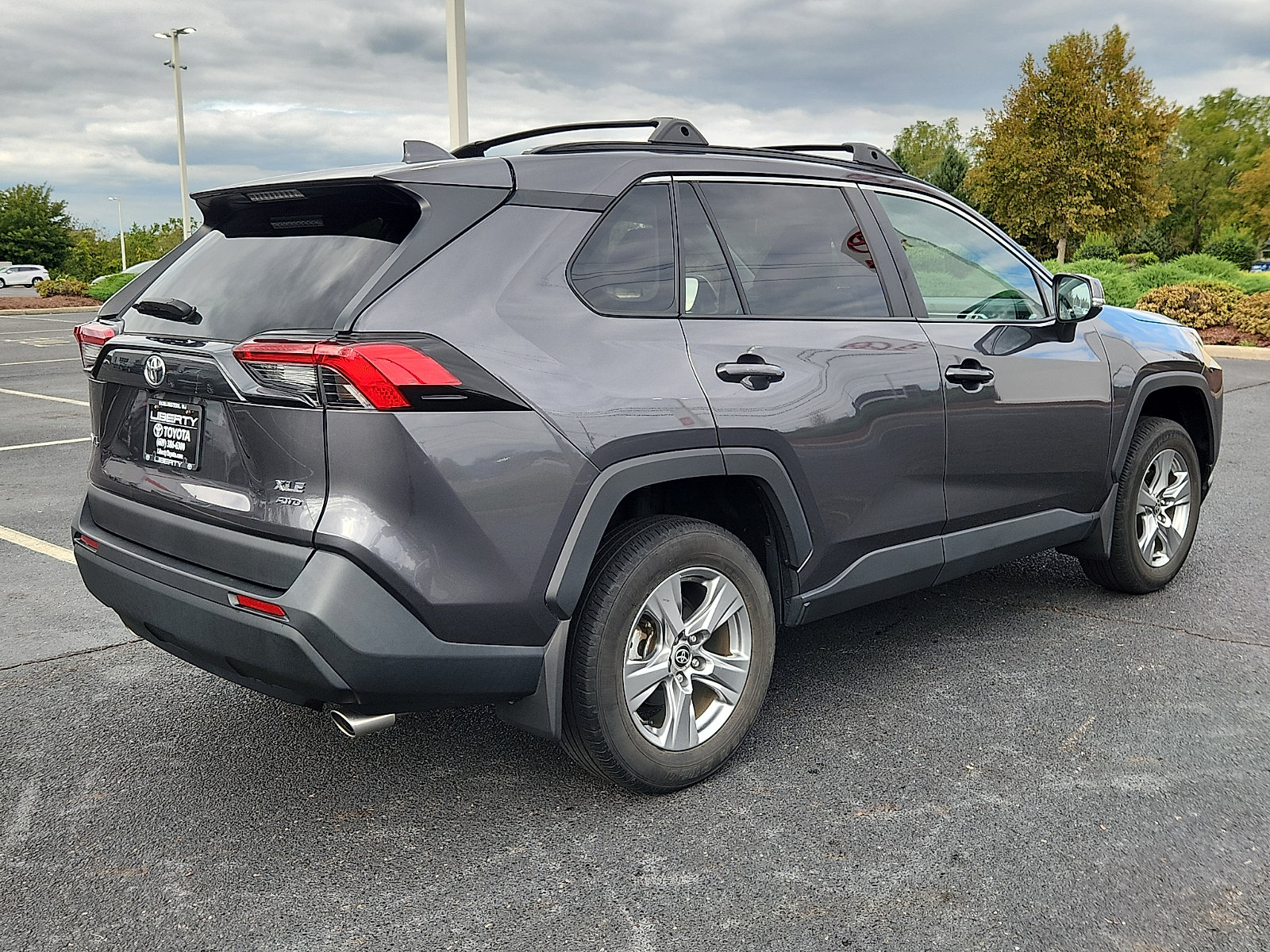 Used 2024 Toyota RAV4 XLE w/ Convenience Package AWD/4WD image 6