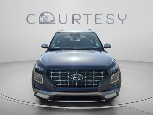 New 2026 Hyundai Venue SEL FWD image 8