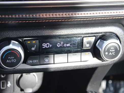 Used 2019 Nissan Kicks SR w/ SR Premium Package image 36