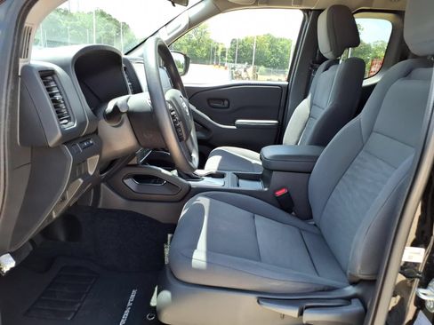 Used 2024 Nissan Frontier S w/ Technology Package AWD/4WD image 19