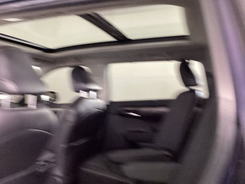 Used 2024 Toyota Highlander Platinum AWD/4WD image 33