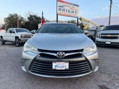 Used 2017 Toyota Camry XLE w/ Moonroof Package