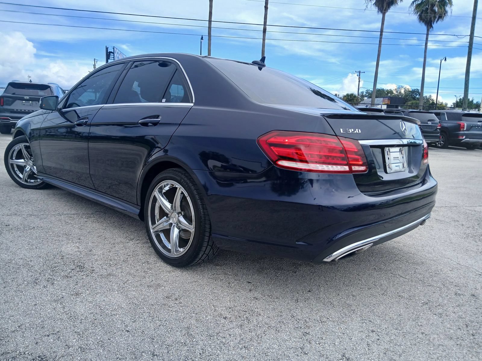 Used 2016 Mercedes-Benz E 350 Sedan image 4
