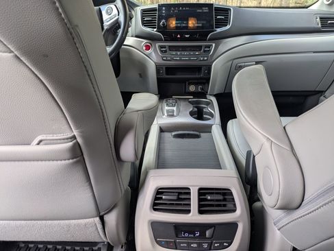 Used 2021 Honda Pilot Special Edition image 28